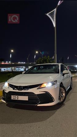 تۆیۆتا کامری